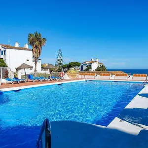 Mansion Beachfront - With Sea Views Sitio de Calahonda